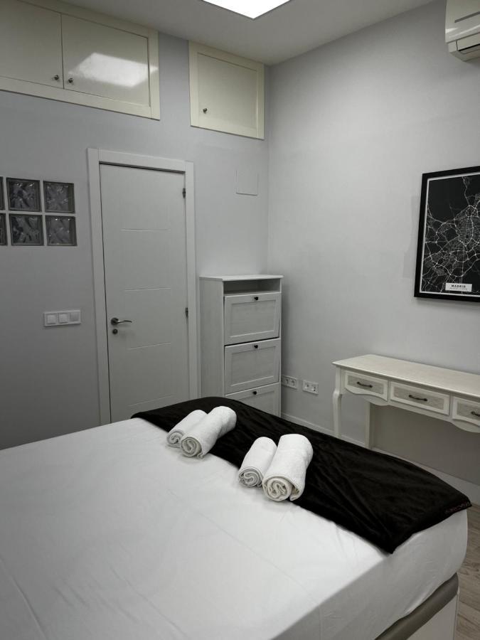 Apartament Exyca Tetuan Madryt Zewnętrze zdjęcie